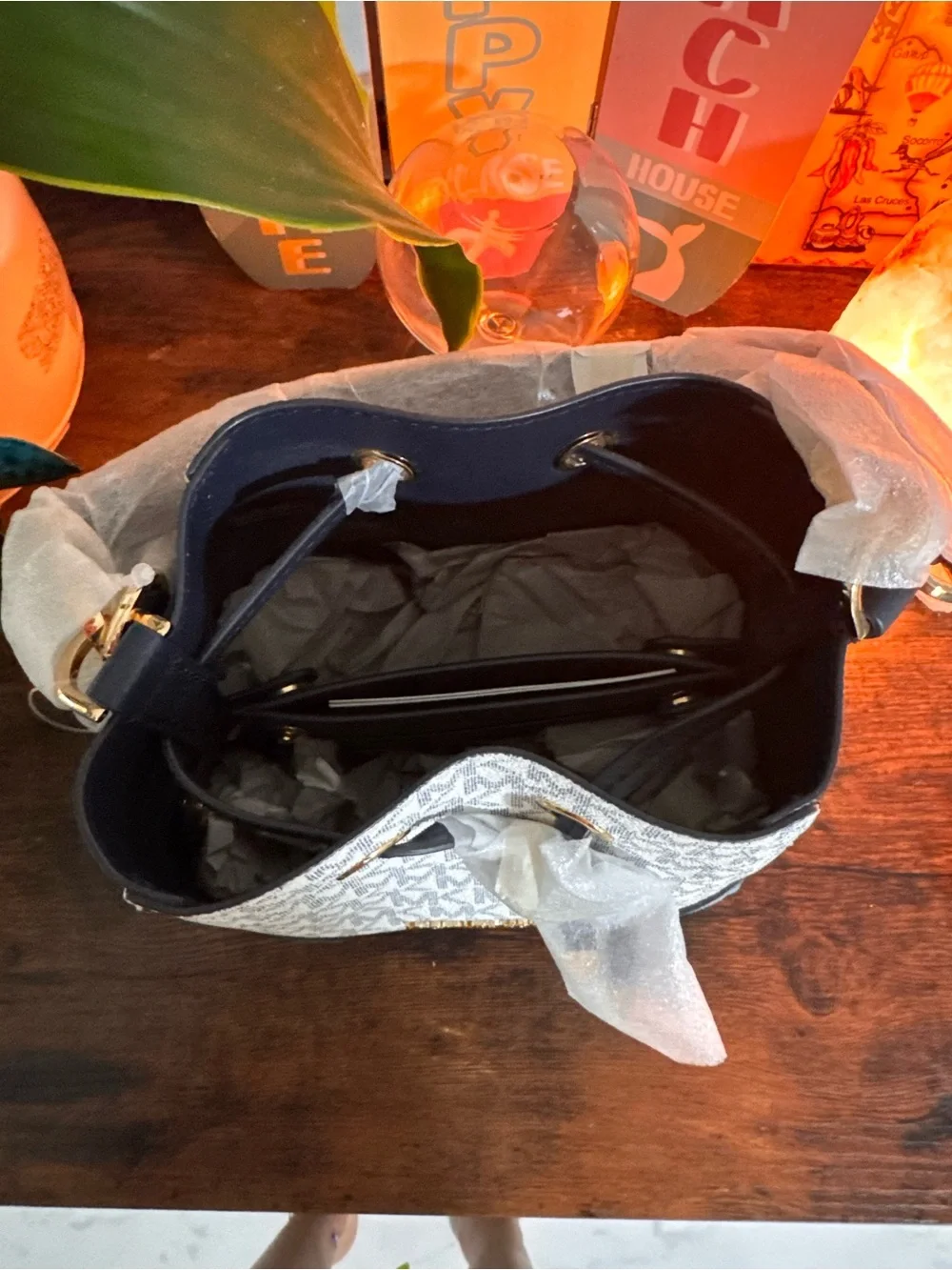 NWT Michael Kors Mercer Gallery Navy Multi Extra Small Bucket Crossbody Bag